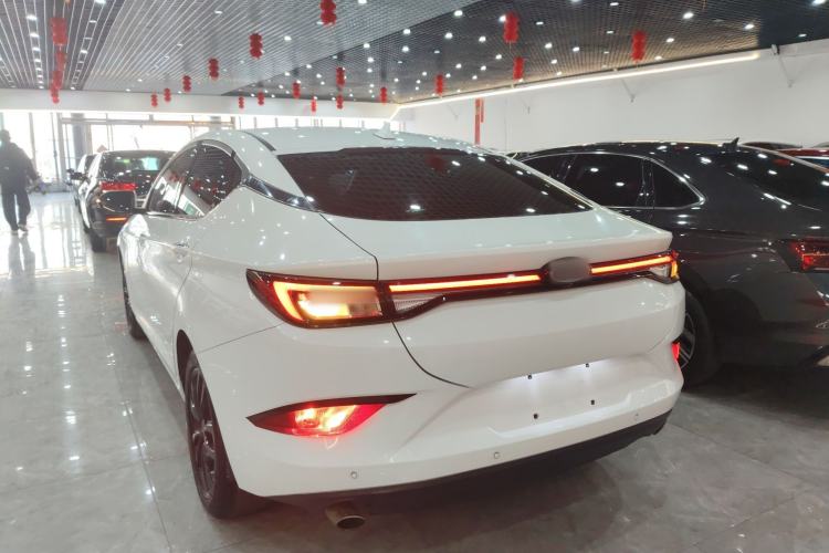 Used JAC Group J7 2020 1.5T CVT Superior Trim Exterior 2