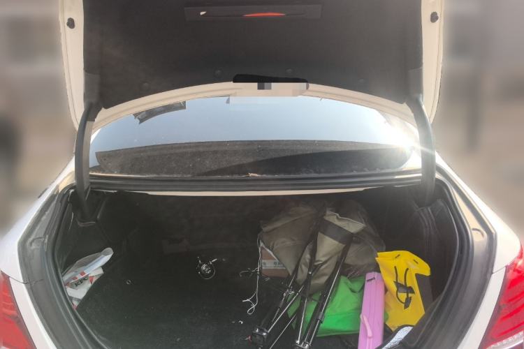 Used Mercedes-Benz E-Class 2018 E 300 L Sport Luxury Edition
