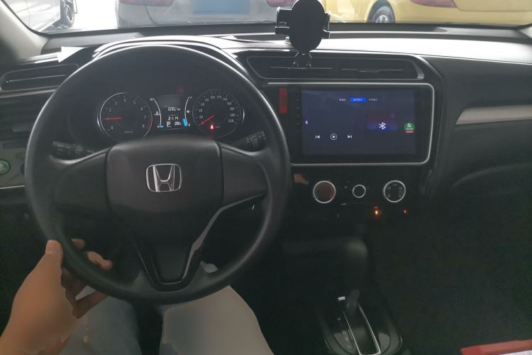 Used Honda Gienia 2017 1.5L CVT Comfort Version
