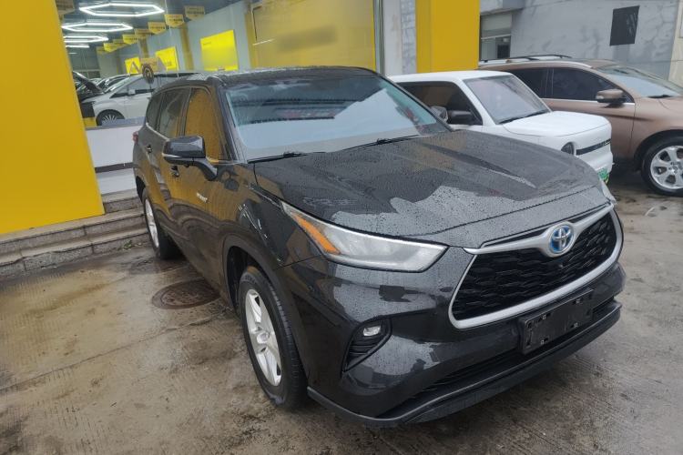 Used Toyota Highlander 2023 2.5L Smart Electric Hybrid Dual-Engine 4x4 Elite Edition 7 Seats

