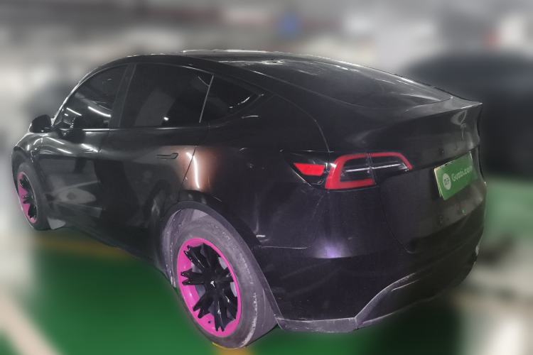 Used Tesla Model Y 2023 Rear-Wheel-Drive Version
