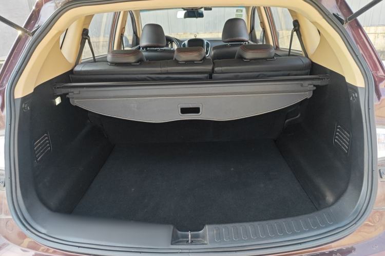 Used Baojun 560 2016 1.8L iAMT Luxury Model