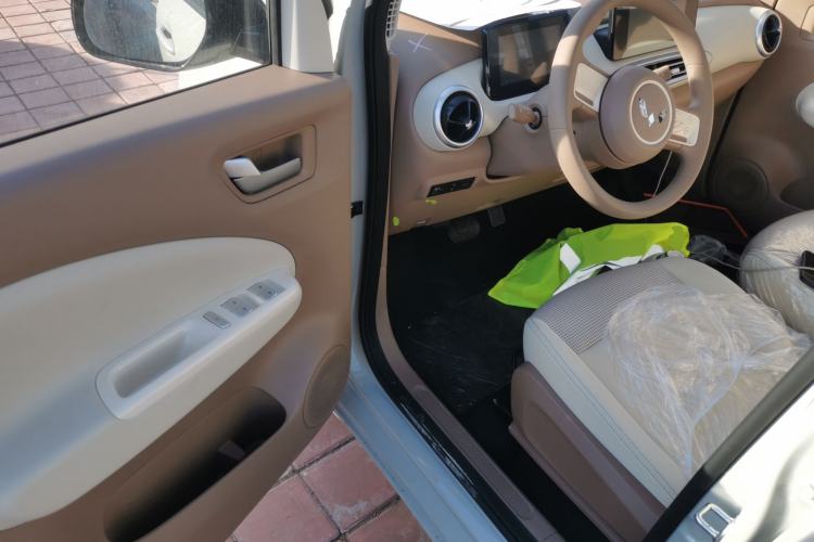 Used Wuling Hongguang MINIEV 2025 Four-Door Version Zhenxiang+ Edition