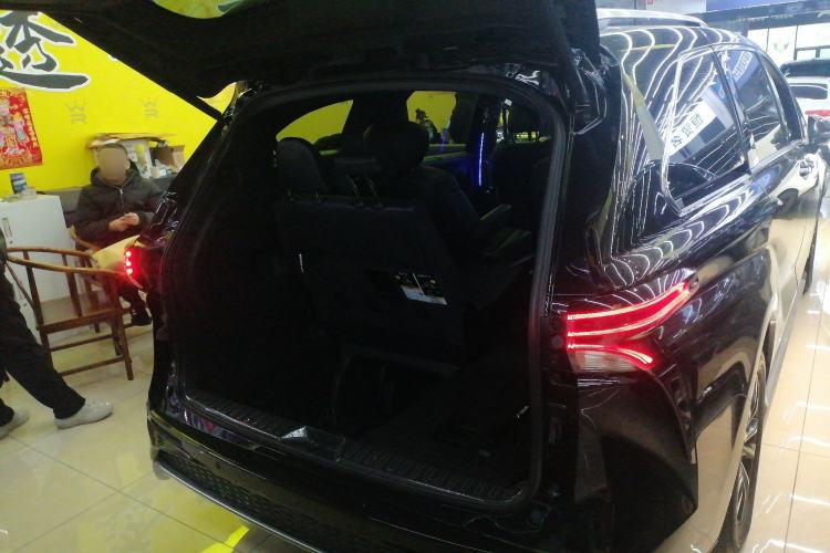 Used Toyota Granvia 2024 2.5L Hybrid Prestige PLUS Four-Wheel Drive Version
