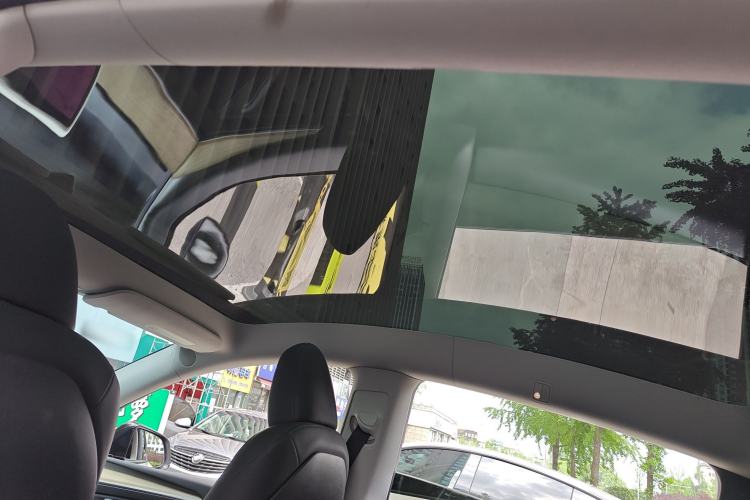 Used Tesla Model Y 2022 Revised Version Rear-Wheel Drive Headliner