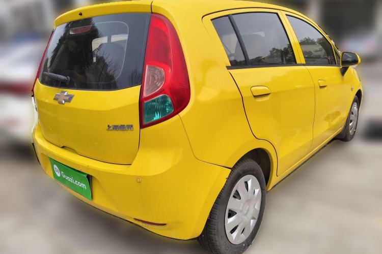 Used Chevrolet Sail 2011 Hatchback 1.4L AMT Happiness Edition
