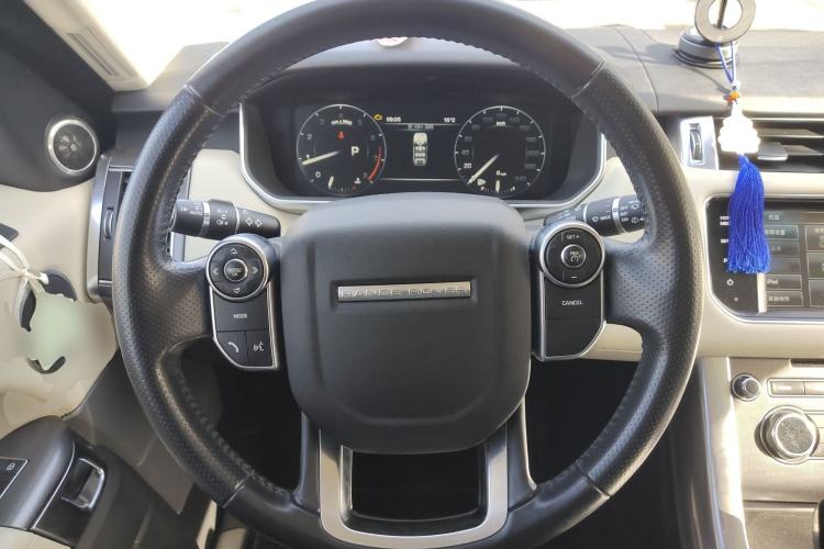 Used Land Rover Range Sport 2015 3.0 SC V6 HSE DYNAMIC Steering Wheel