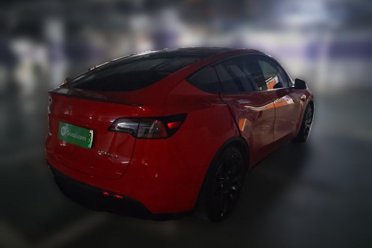 Used Tesla Model Y 2023 High-Performance All-Wheel-Drive Version
