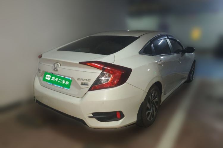 Used Honda Civic 2016 220TURBO CVT Luxury Edition
