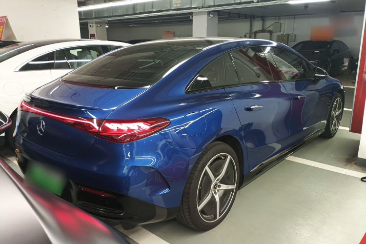 Used Mercedes-Benz EQE 2022 350 First Edition Special Version Rear Right 45 Deg