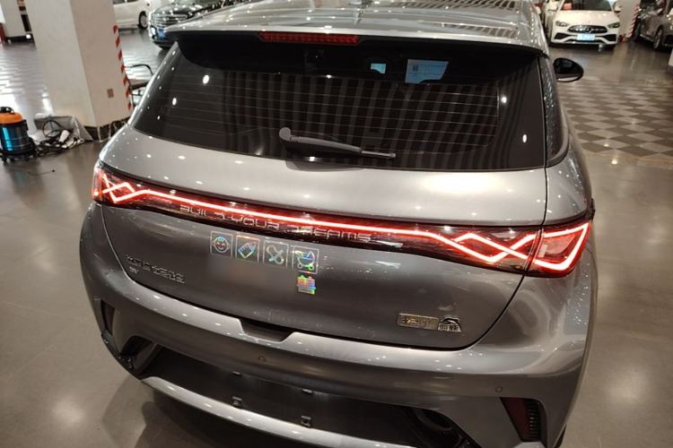 Used BYD Dolphin 2023 420 km Fashion Edition
