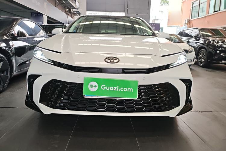 Used Toyota Camry 2024 Dual-Motor 2.0 HG Premium Edition