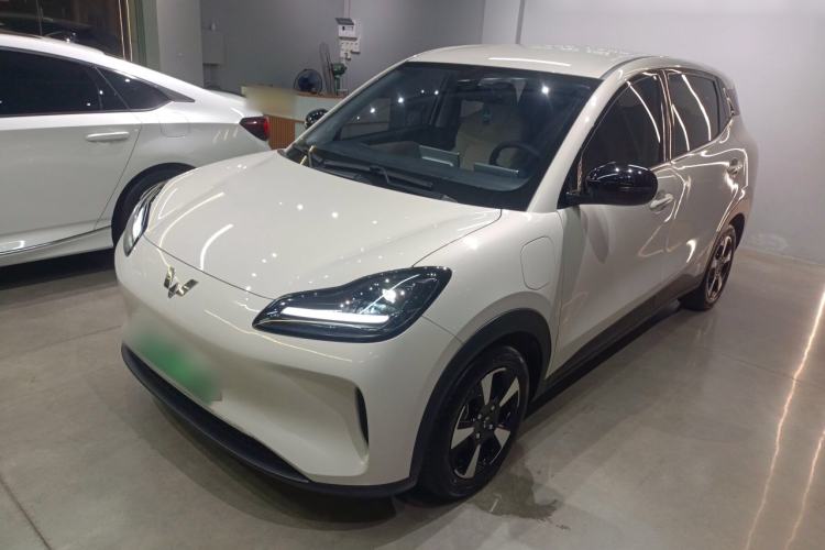 Used Wuling Bingo PLUS 2024 330 km Range Five-Seater Version