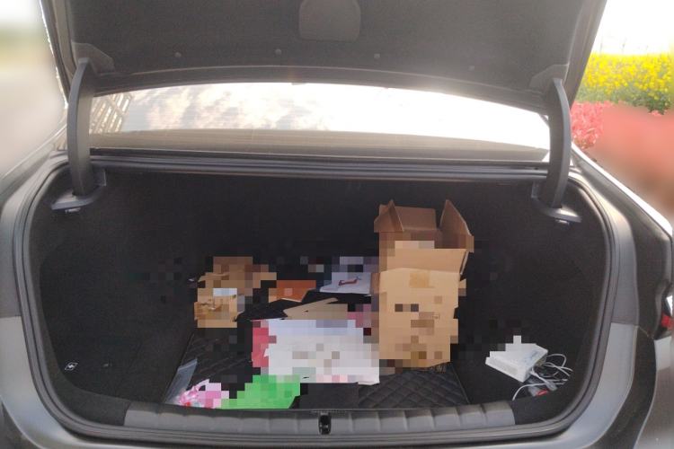 Used BMW 7 Series 2023 740Li Luxury Edition M Sport Package Trunk