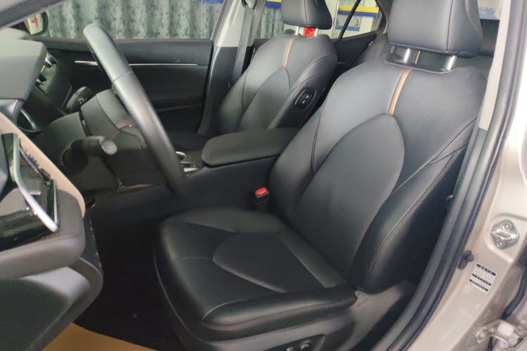 Used Toyota Camry 2019 Revised Version 2.0G Luxury Edition Left Front Seat