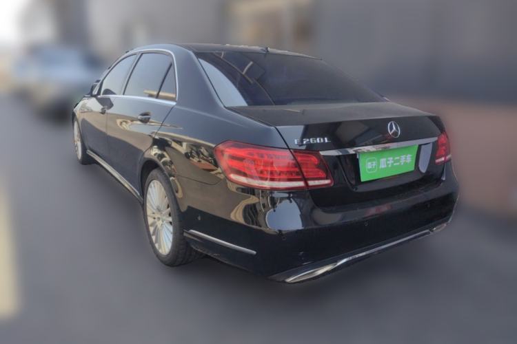 Used Mercedes-Benz E-Class 2015 Facelift E 200 L
