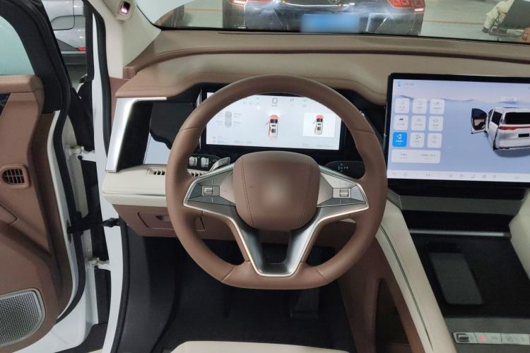 Used BYD Xia 2025 DM-i 1.5T 180km Beyond Edition
