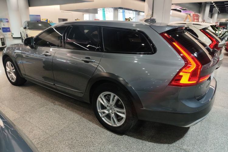 Used Volvo V90 2019 Cross Country T5 AWD Smart Range Version China V Standard
