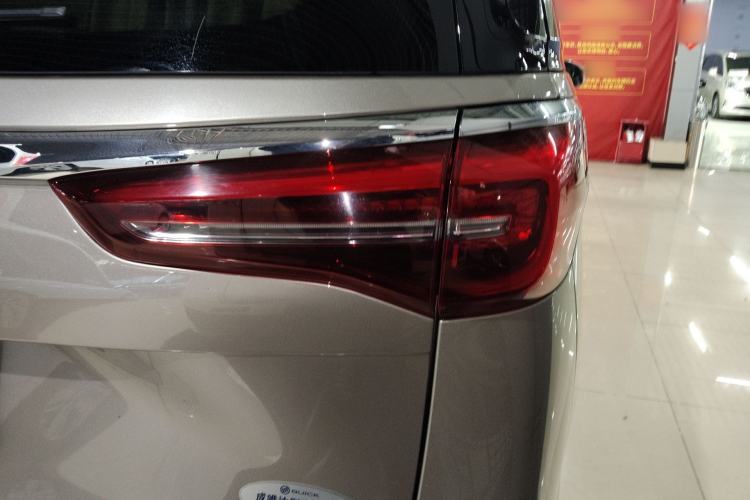 Used Buick GL8 2023 ES Lu Zun Deluxe Model