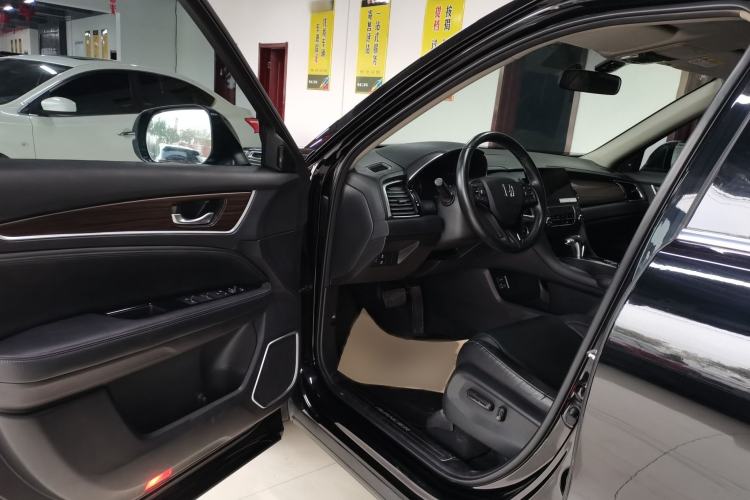 Used Honda Avancier 2017 240TURBO Two-Wheel Drive Comfort Version
