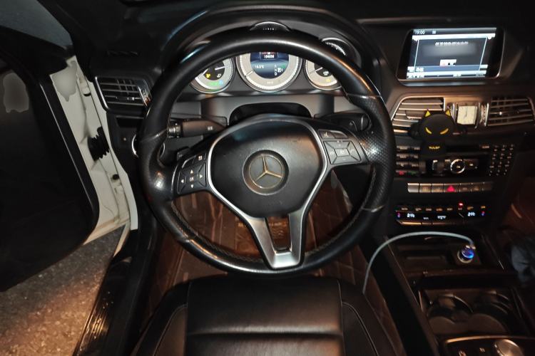 Used Mercedes-Benz E-Class 2014 E 320 Coupe
