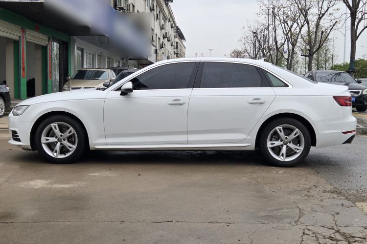 Used Audi A4L 2017 Plus 40 TFSI Fashion Model