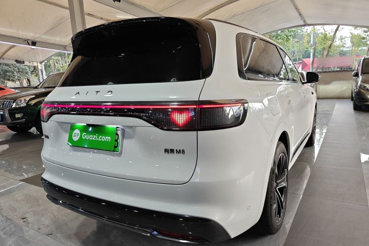 Used Hima AITO M8 2025 Extended-Range Max+ Version 53.4 kWh 5-Seater Edition
