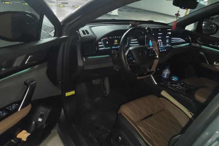 Used BYD Tang New Energy 2021 EV Four-Wheel Drive High-Performance Flagship Model
