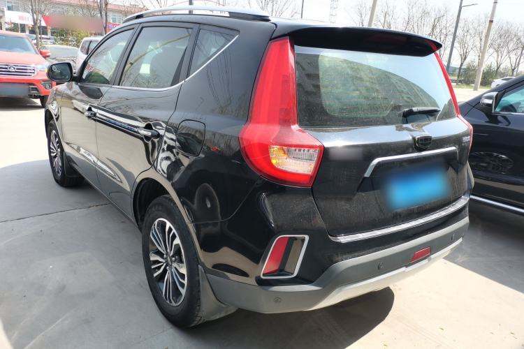 Used Geely Auto Vision X6 2016 1.8L Manual Luxury Model
