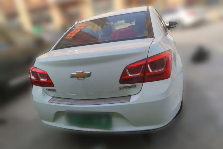 Used Chevrolet Cruze 2015 1.5L Classic SE MT
