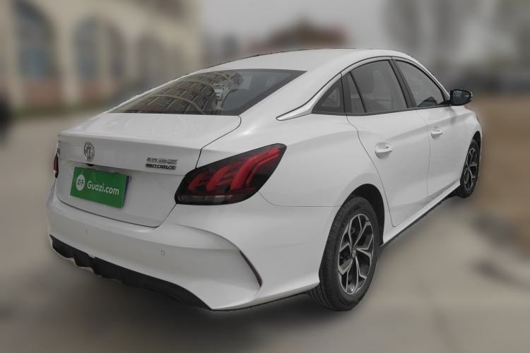 Used MG 5 2023 180 DVVT Manual Fashion Edition
