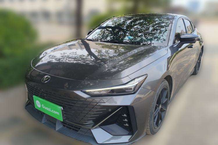 Used CHANGAN UNI-V 2022 1.5T Prestige Version