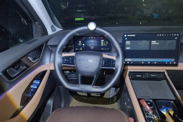 Used Chery Tiggo 8 L 2024 2.0T Two-Wheel Drive Luxury Edition 5 Seats