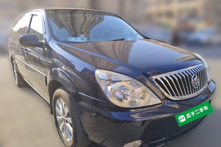 Used Buick GL8 2011 2.4L LT Executive Edition Front Right 45 Deg