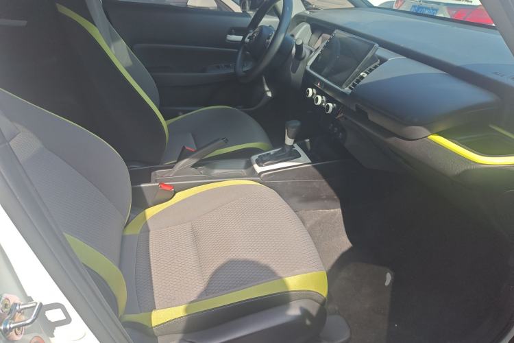 Used Honda Fit 2021 1.5L CVT Trendy Version Right Front Seat