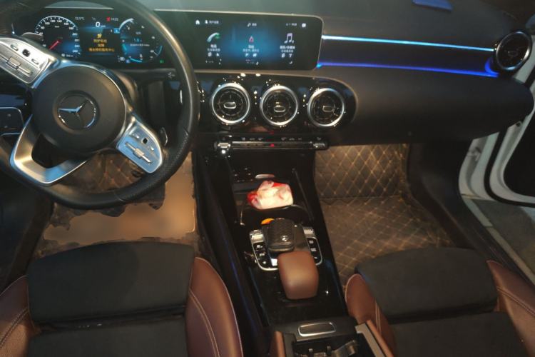 Used Mercedes-Benz A-Class 2019 A 200 L Sport Sedan Center Console