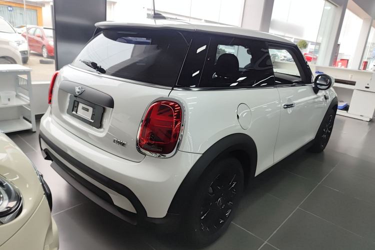 Used MINI MINI 2023 1.5T ONE