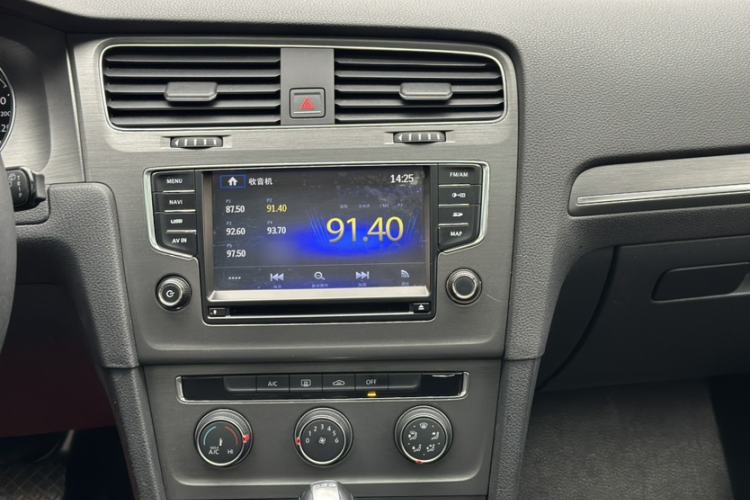 Used Volkswagen Golf 2014 1.4TSI Automatic Comfort Model