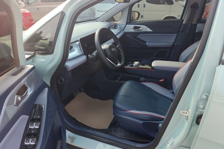 Used Geometry E Firefly 2023 401KM Linglong Tiger 5-Seater