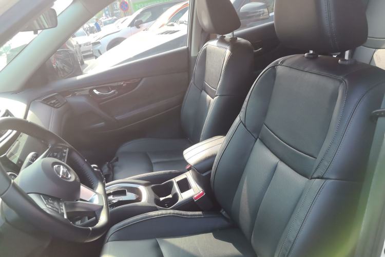 Used Nissan X-Trail 2020 2.0L XL ITS CVT 2WD SmartConnect Comfort Edition Left Front Seat