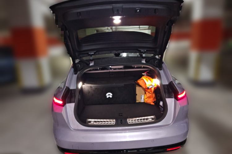 Used Nio ET5T 2025 100kWh Touring Trunk