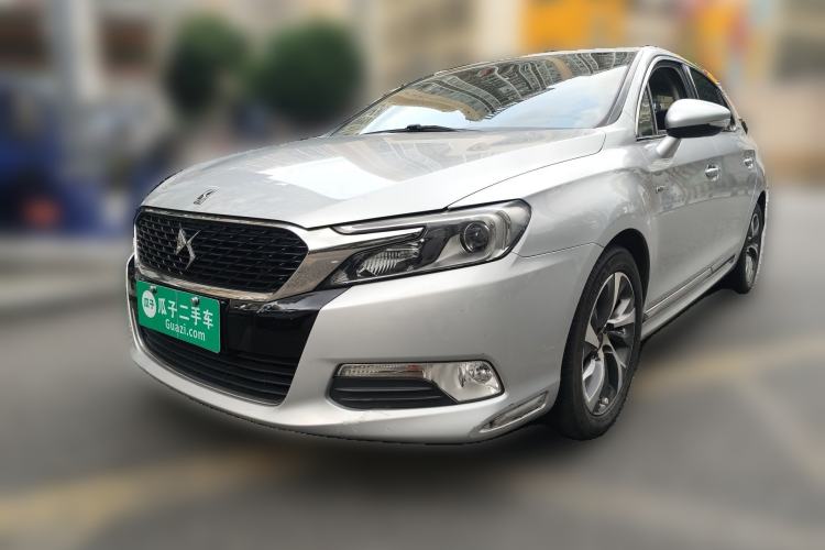 Used DS 5LS 2014 1.6T Luxury Edition THP160