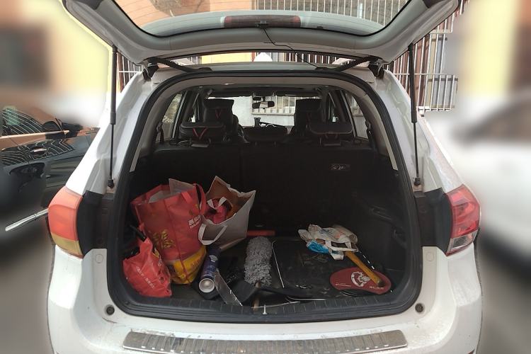 Used Haval H6 2015 Upgraded Model 1.5T Manual Two-Wheel Drive Elite Version