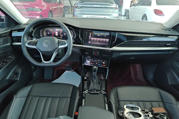 Used Volkswagen Passat 2022 330TSI Starry Elite Edition Custom Version
