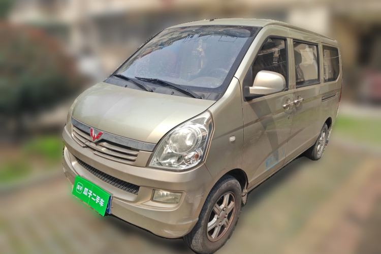 Used Wuling Rongguang 2014 1.2L S Standard Model