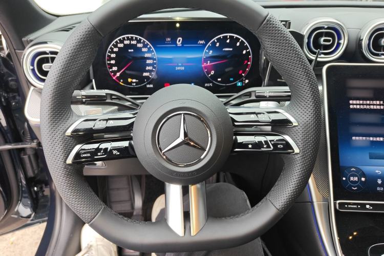 Used Mercedes-Benz C-Class 2025 Facelift C 260 L Sport Edition Steering Wheel