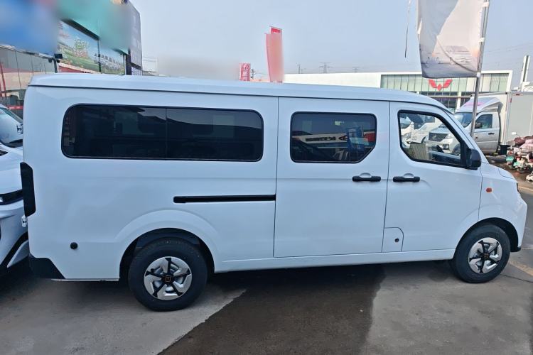 Used Farizon Xingxiang V 2024 Star Enjoy V6E Feature Edition Xuanwu 41.055 kWh