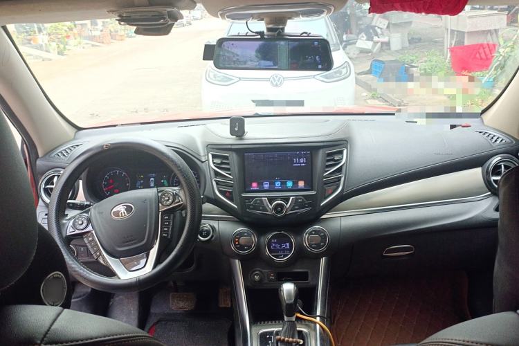 Used BYD Song 2016 GaiShi Edition 1.5TID Automatic Elite Model