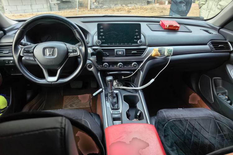 Used Honda Accord 2018 260TURBO Elite Edition China VI Center Console