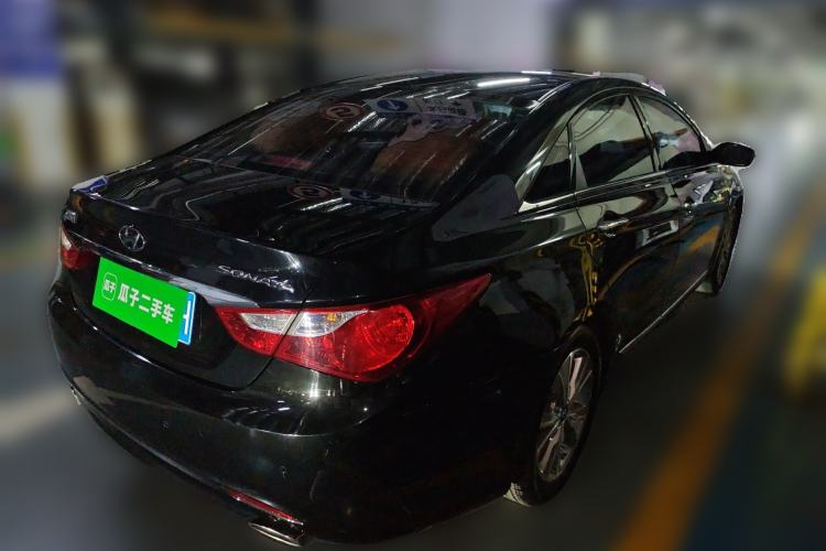 Used Hyundai Sonata 2014 2.0L Automatic Luxury Edition Rear Right 45 Deg